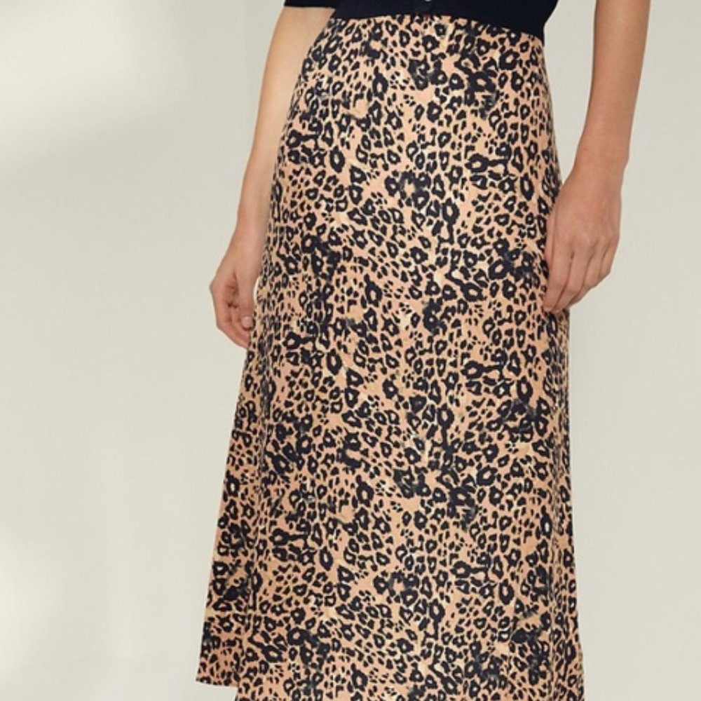 Aritzia Wilfred leopard print midi skirt